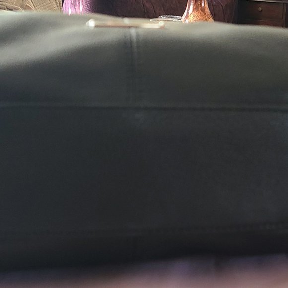 Coach Mid Size Black Shoulder Bag - Picture 10 of 10